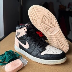 Jordan 1 Retro High - Black Crimson Tint - Size 12 men’s, like new/pre-owned